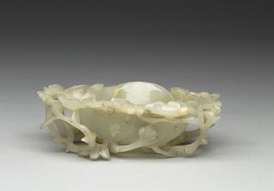 图片[2]-Jade lobed brush washer with plum blossom pattern, Ming dynasty (1368-1644)-China Archive